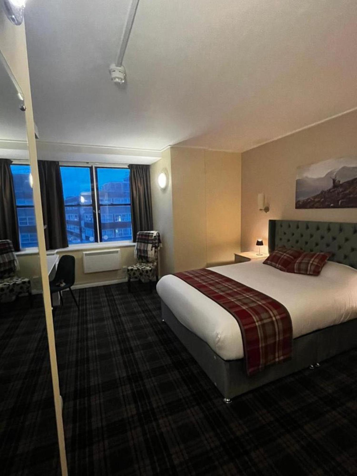Britannia Inn Глазго Экстерьер фото