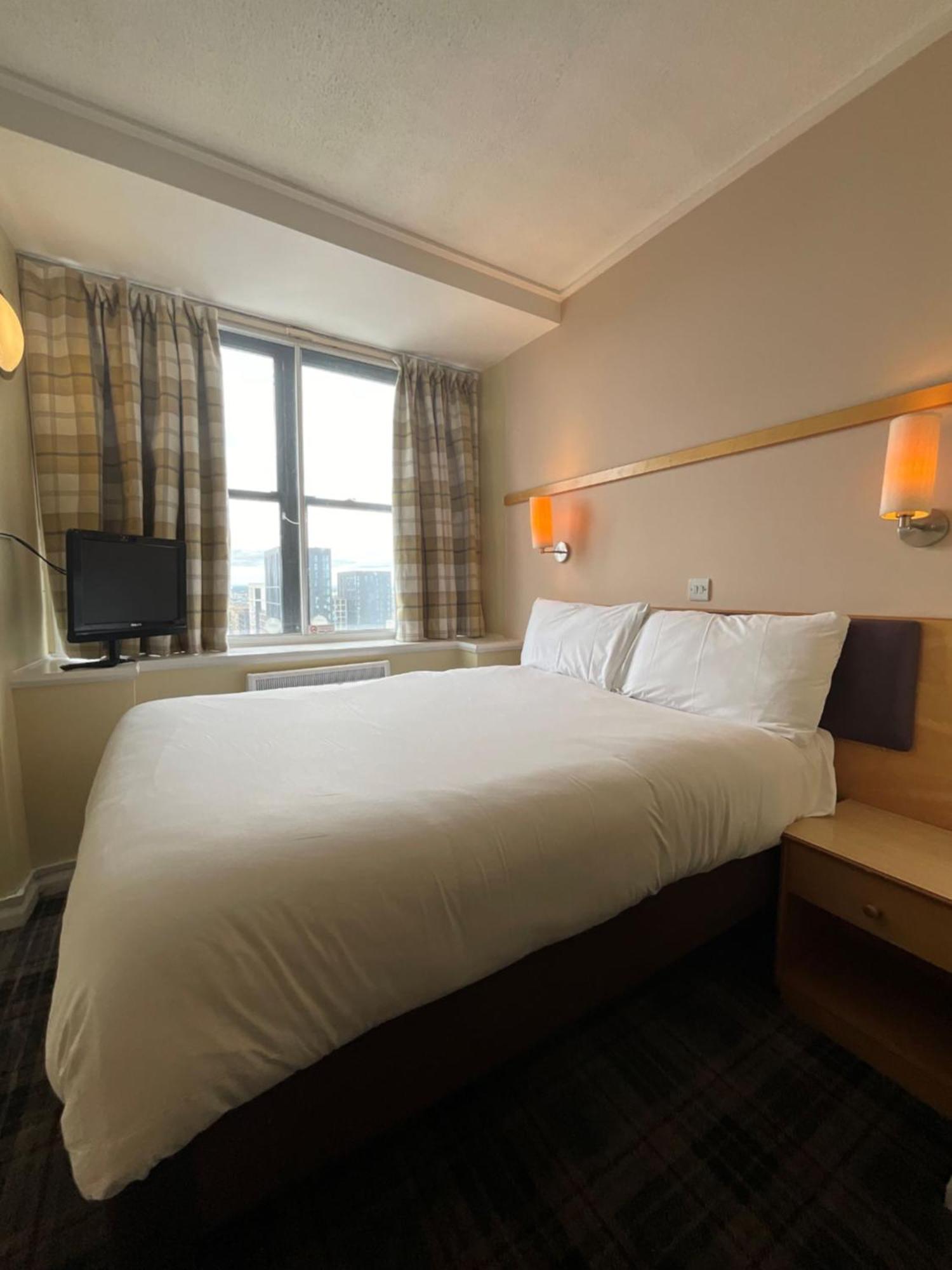Britannia Inn Глазго Экстерьер фото