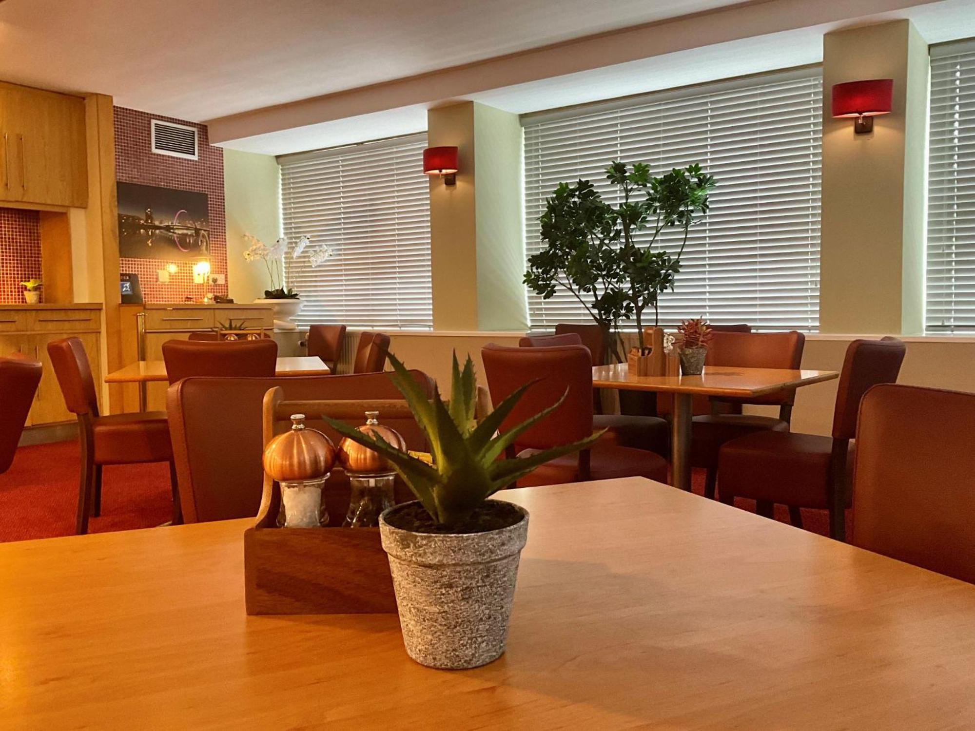 Britannia Inn Глазго Экстерьер фото